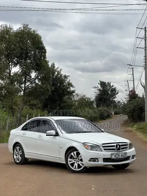 Mercedes-Benz C180 2009 Pearl