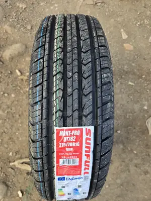215 /70 R16 Sunfull Tires (Highway Terrein)