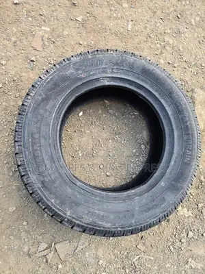 215 /70 R16 Sunfull Tires (Highway Terrein)