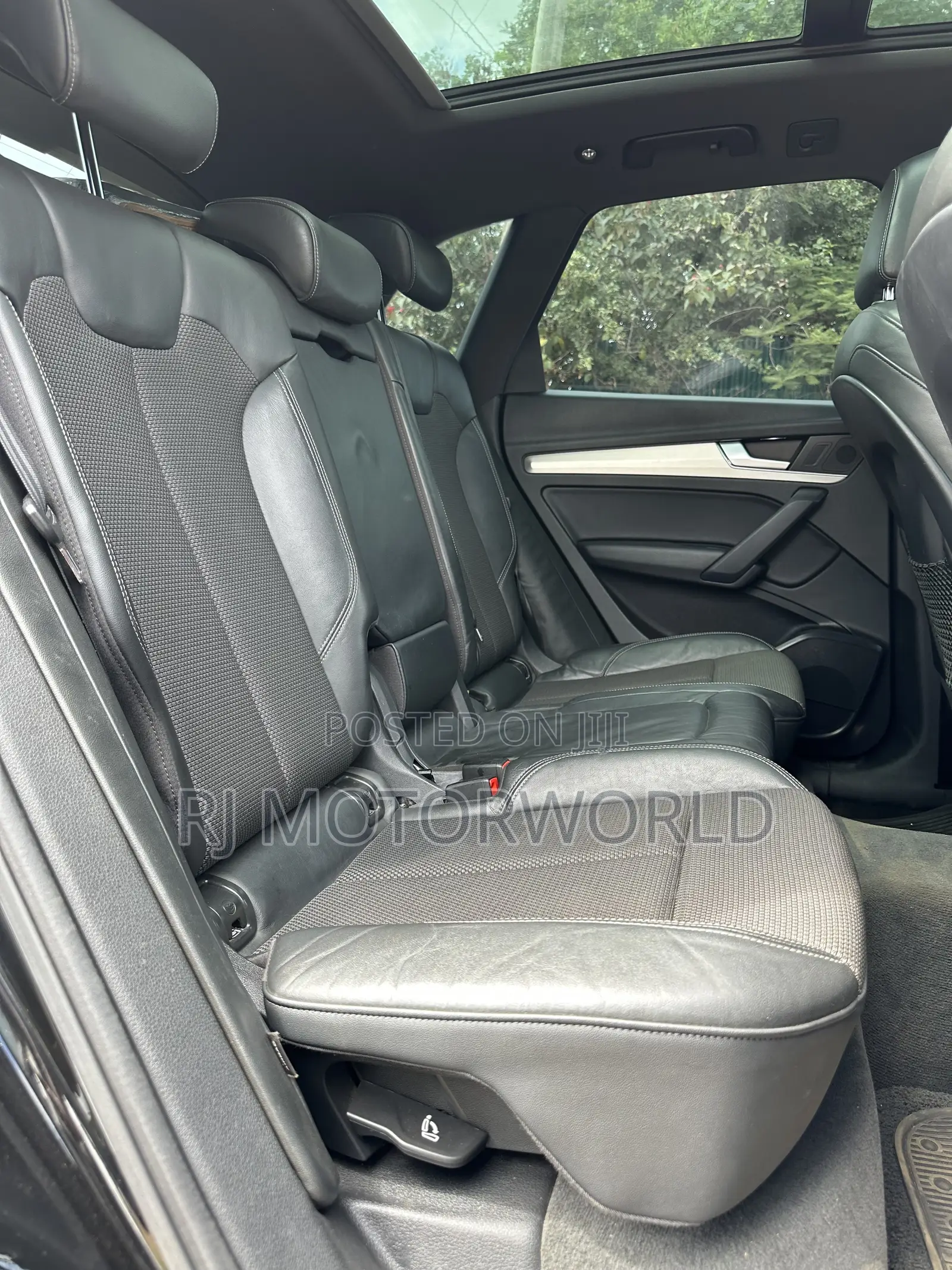 Audi Q5 2.0T Premium AWD quattro 2018 Black