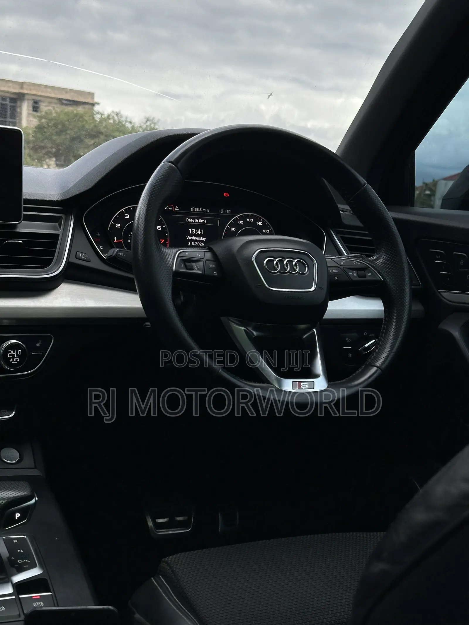 Audi Q5 2.0T Premium AWD quattro 2018 Black