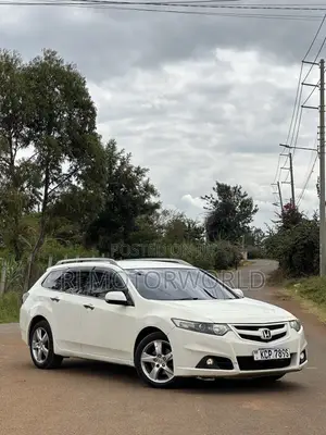 Honda Accord 2011 White