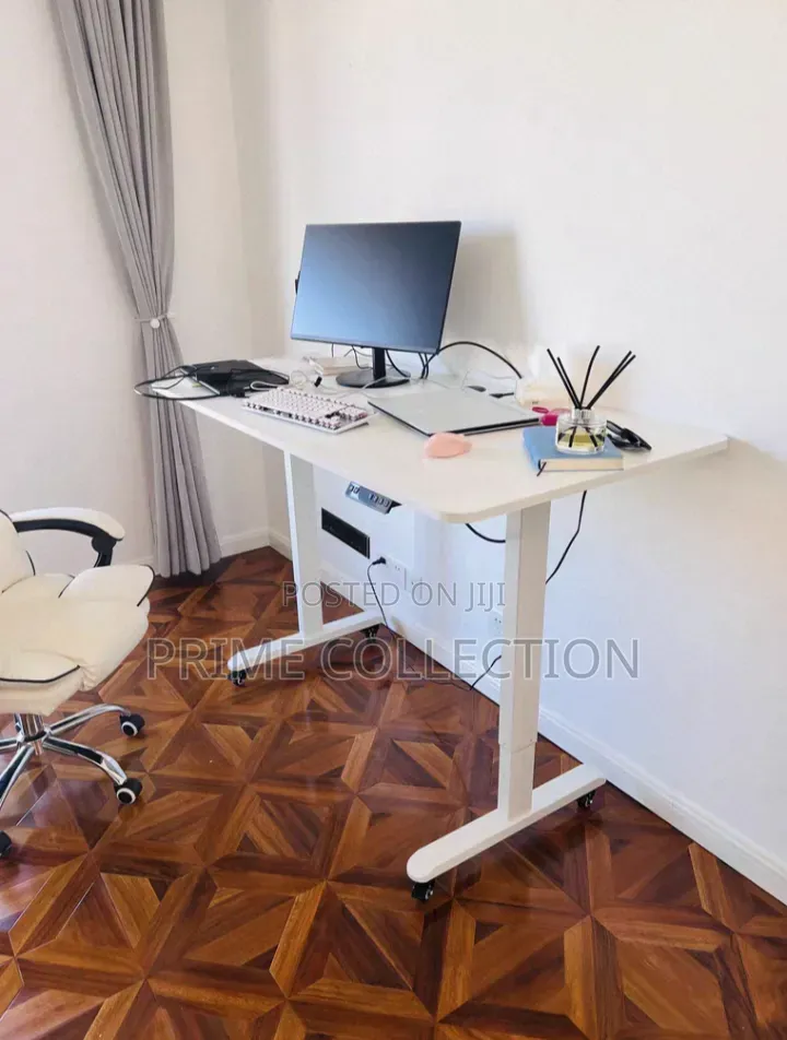 Height Adjustable Standing Desk