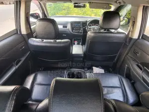 Mitsubishi Outlander 2014 White
