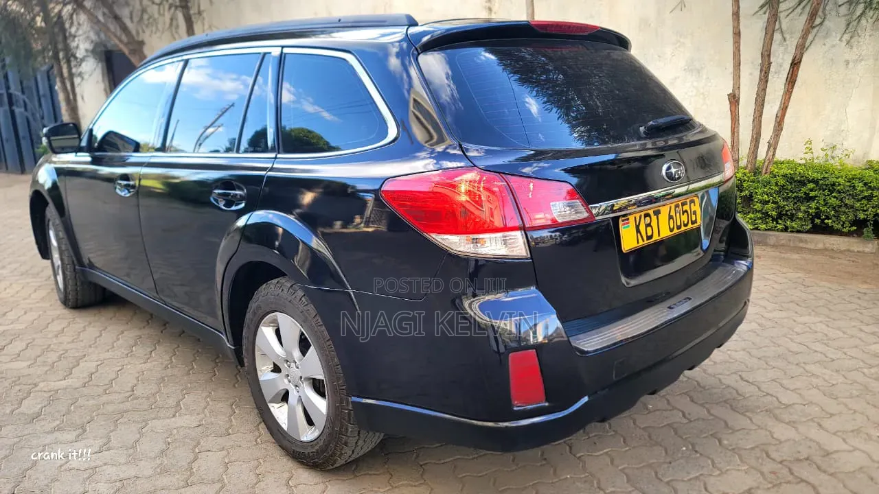 Subaru Outback 2012 Black