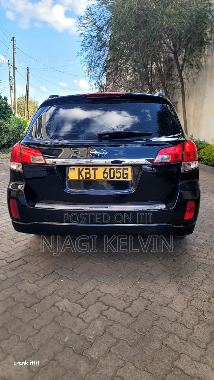 Subaru Outback 2012 Black
