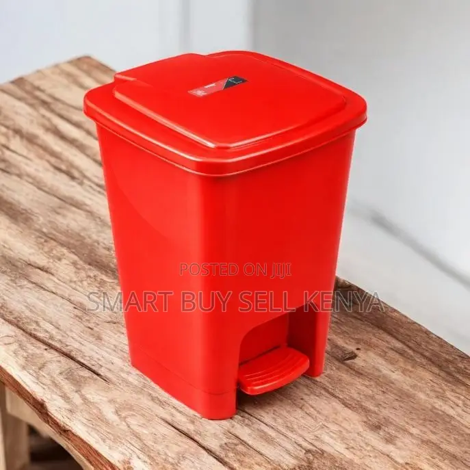 Rust Free Bright Color 30l Hard Plastic Step Pedal Waste Garbage Bin
