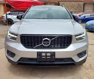Volvo XC40 2019 Silver