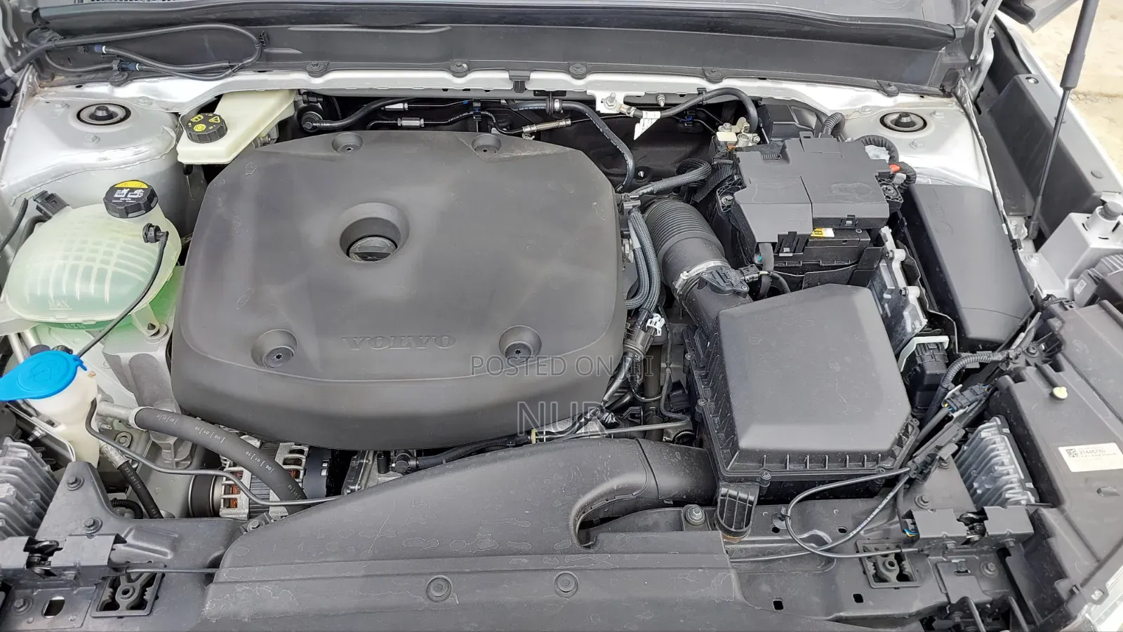 Volvo XC40 2019 Silver