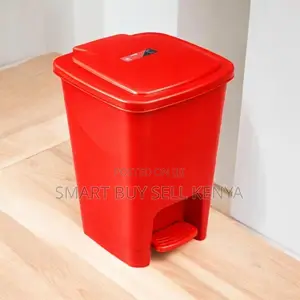 Multipurpose Use Functional Style 30l Hard Plastic Step Pedal Dust Bin
