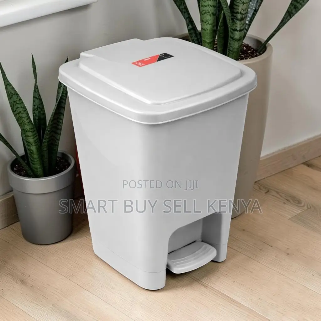 Elegant Finish Best Performance 30l Hard Plastic Step Pedal Waste Bin