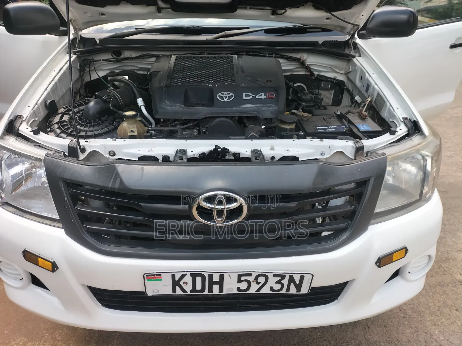 Toyota Hilux 2015 Pearl