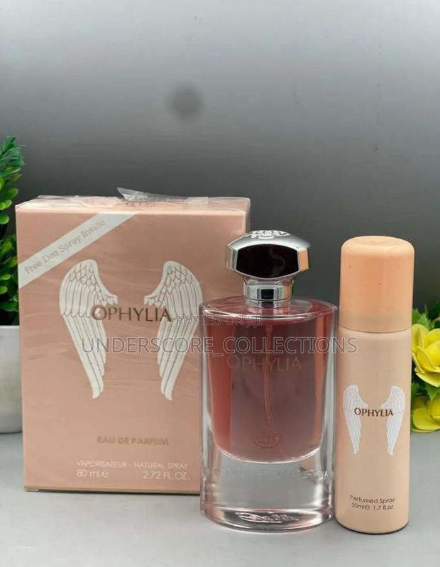 Ophylia With Free Deo - main view