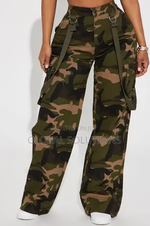 Camouflage Cargo Pants/Combat Trousers