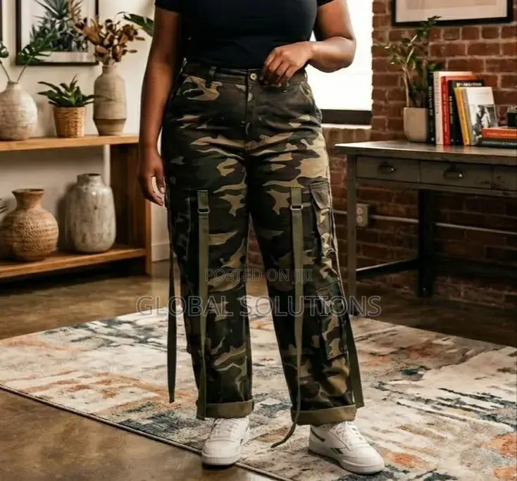 Camouflage Cargo Pants/Combat Trousers