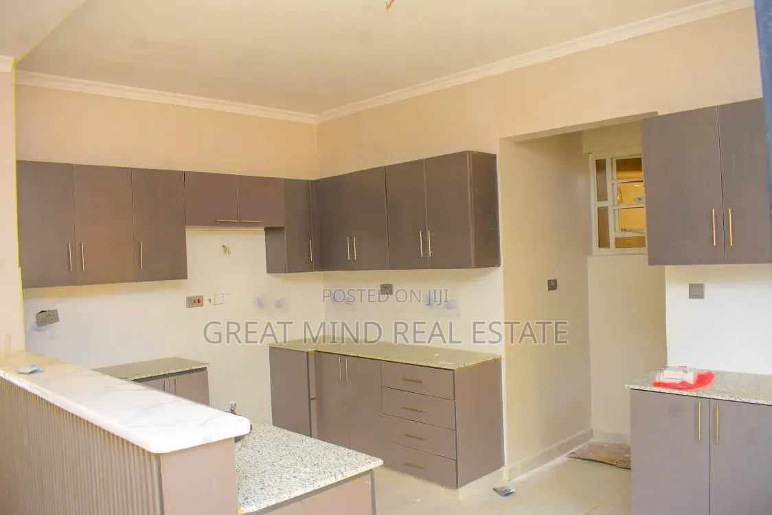 4bdrm Bungalow in Kiambu CBD for sale