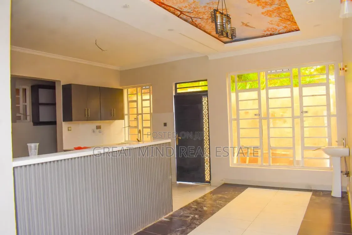 4bdrm Bungalow in Kiambu CBD for sale