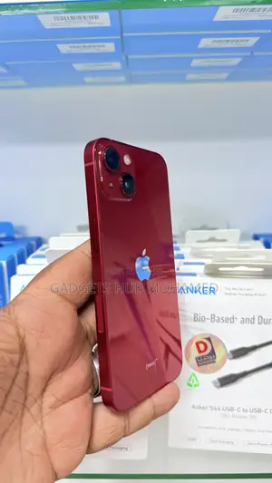 Apple iPhone 13 128 GB Red