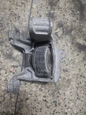 Mazda Demio New Model Engine Mountain