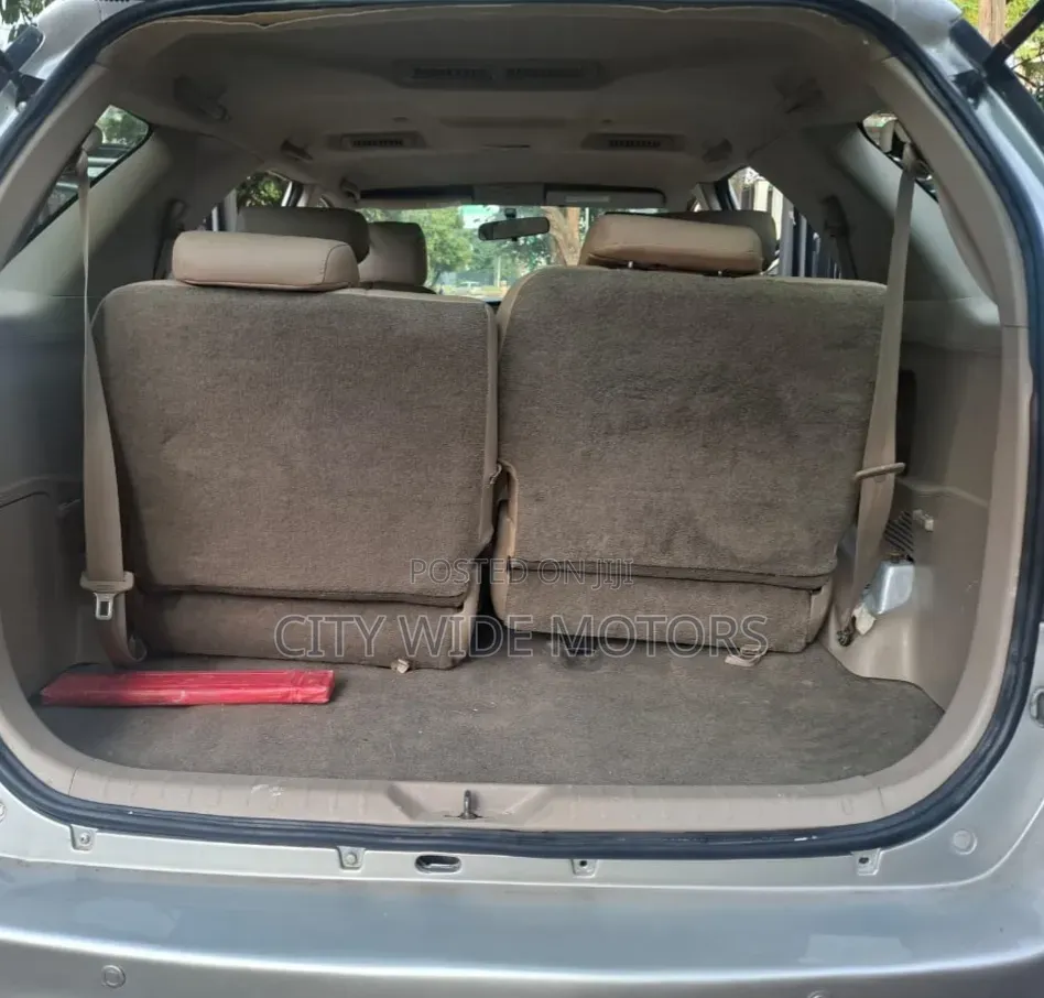 Toyota Fortuner 3.0 D AWD 2010 Silver