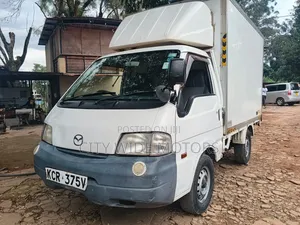 Mazda Bongo 2011 White