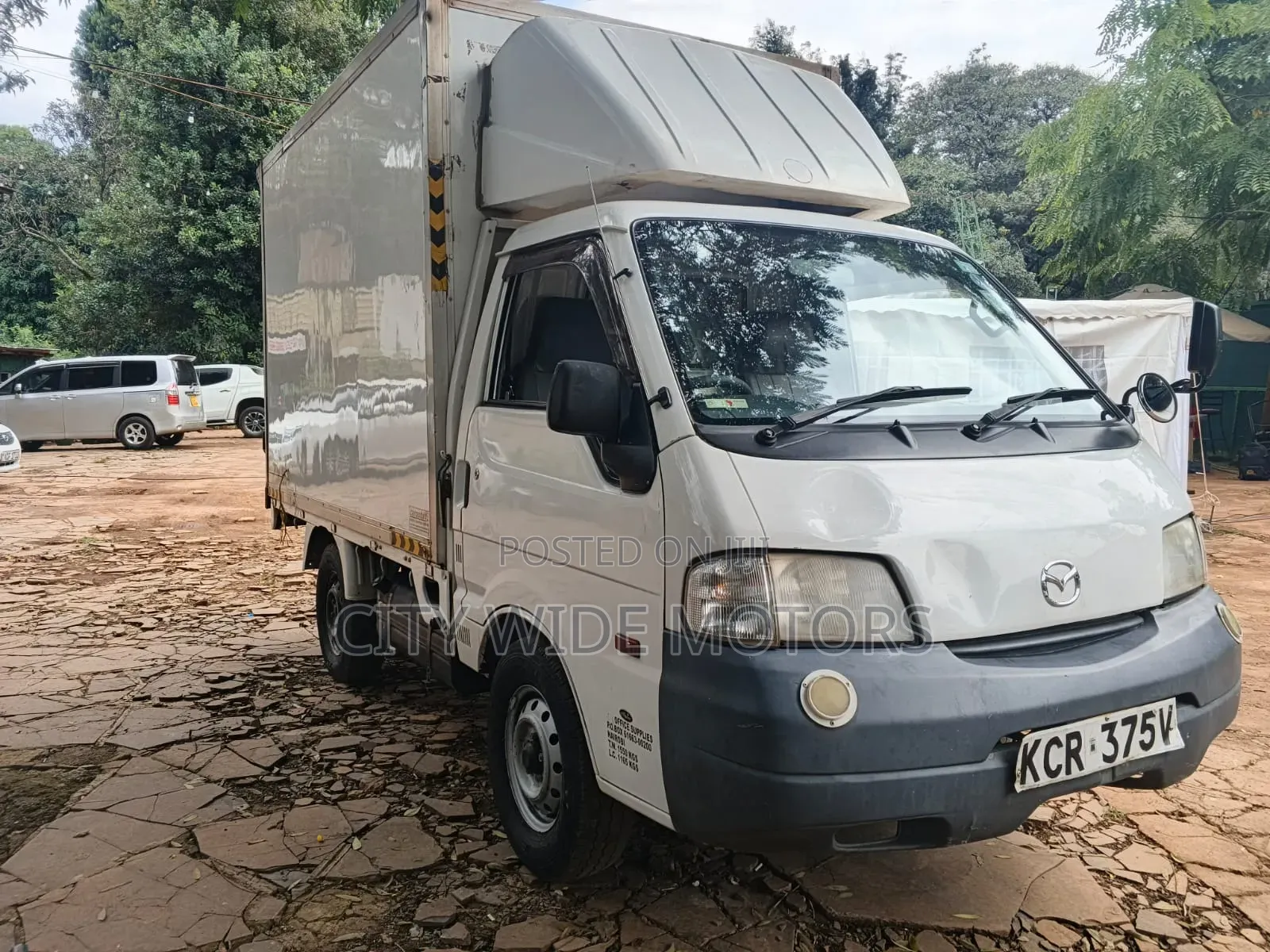 Mazda Bongo 2011 White