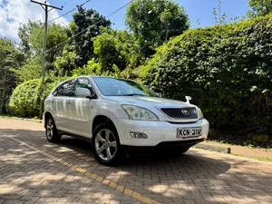 Toyota Harrier 2.4 2010 White