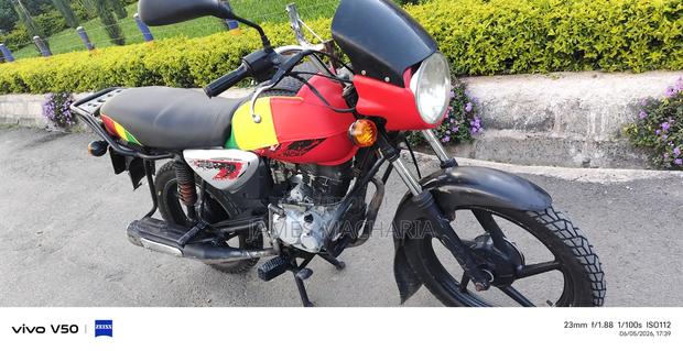 Bajaj Boxer 150 UG 2025 Red - thumbnail 2