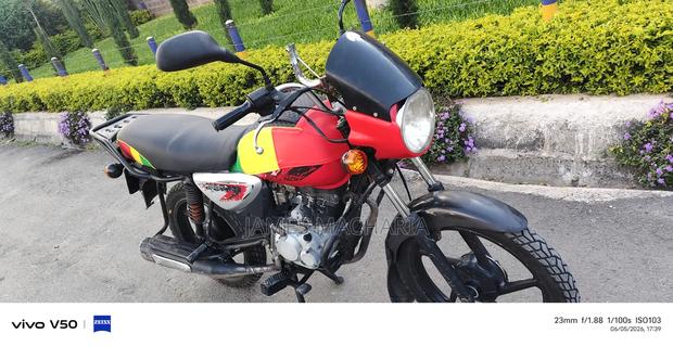Bajaj Boxer 150 UG 2025 Red - thumbnail 5