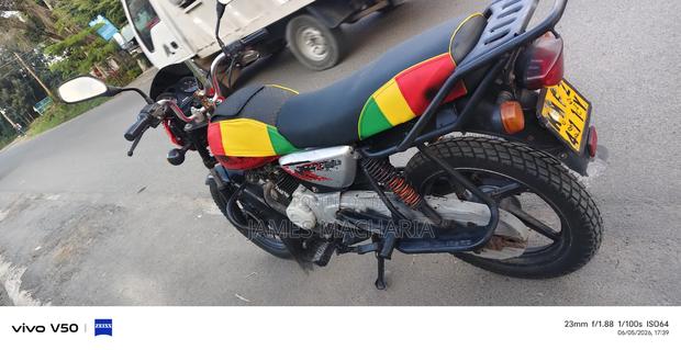 Bajaj Boxer 150 UG 2025 Red - thumbnail 10