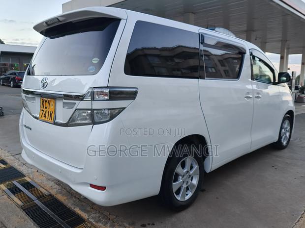 Toyota Vellfire 2012 White - thumbnail 11