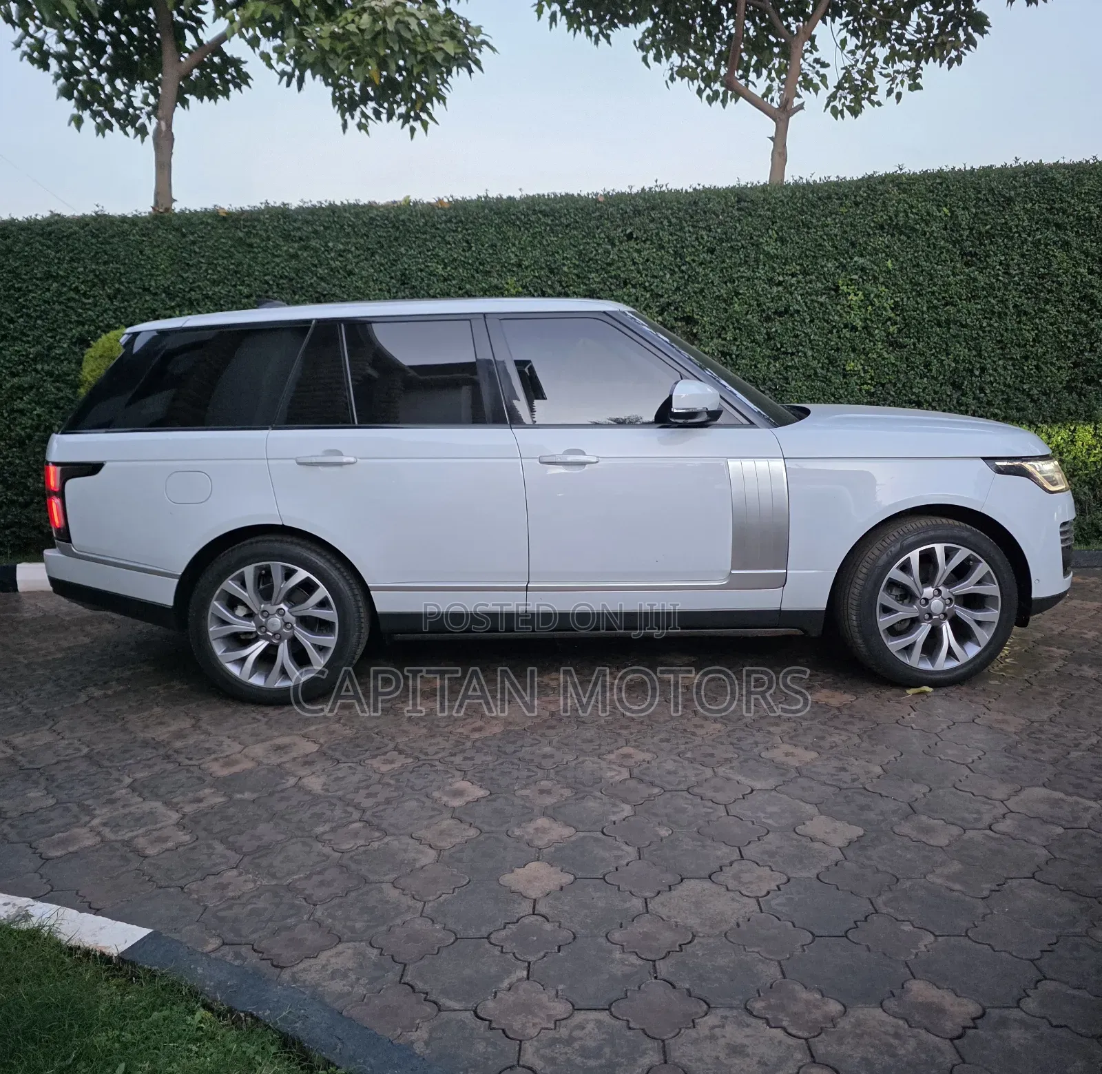 Land Rover Range Rover Vogue 2018 Pearl