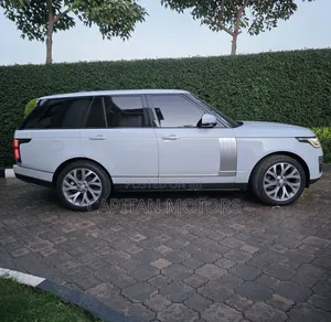 Land Rover Range Rover Vogue 2018 Pearl