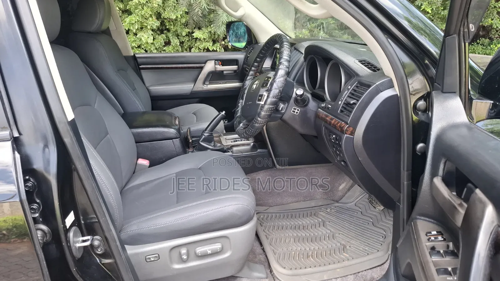 Toyota Land Cruiser 2008 Black