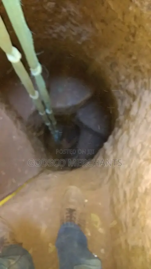 Mining Hole Construction