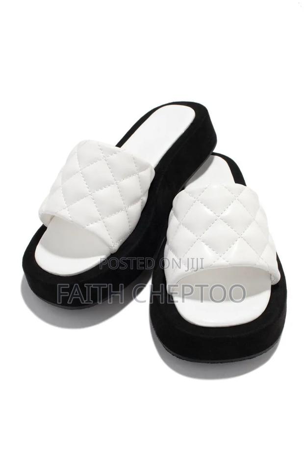 Zara Sandles