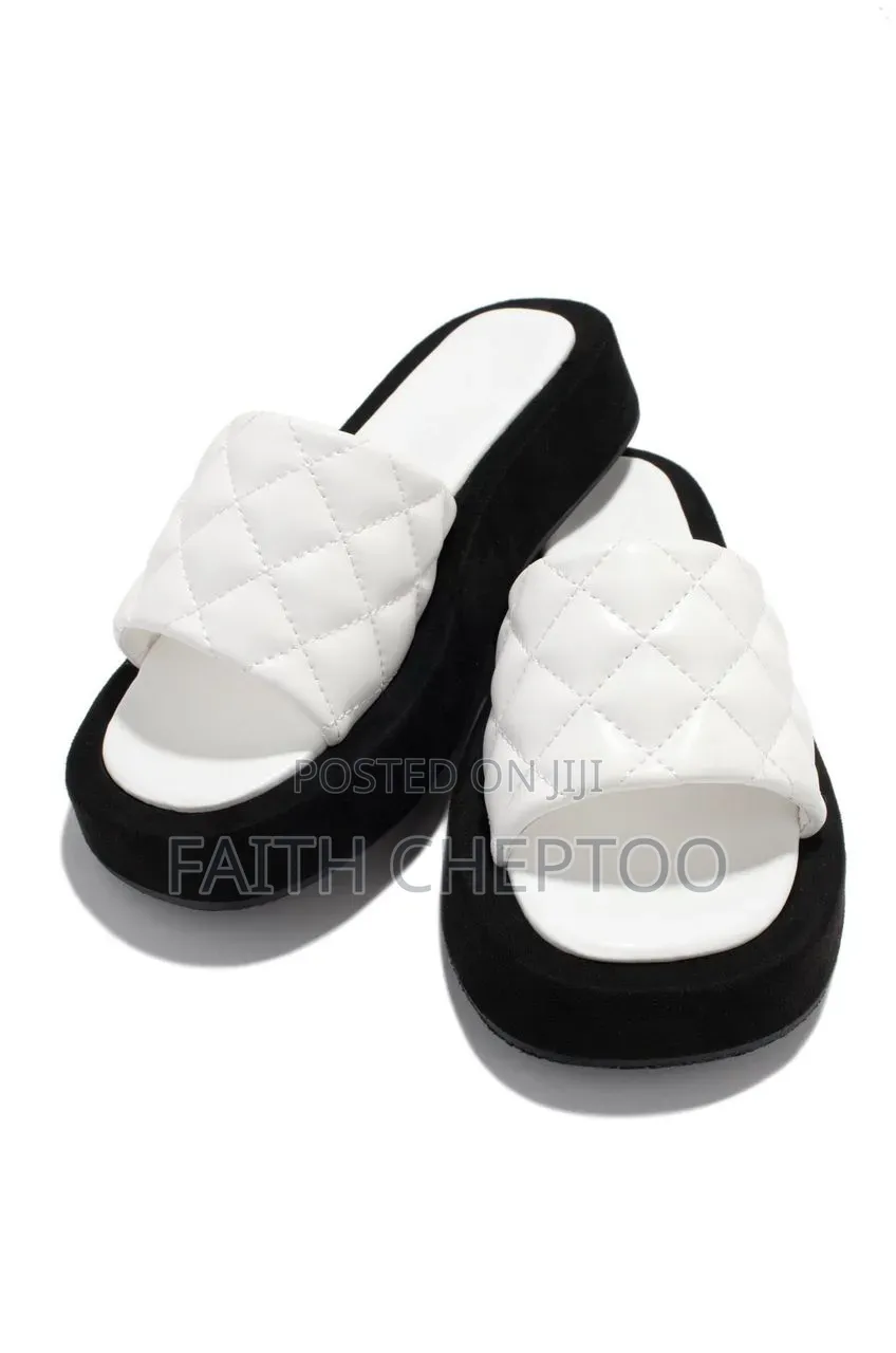 Zara Sandles