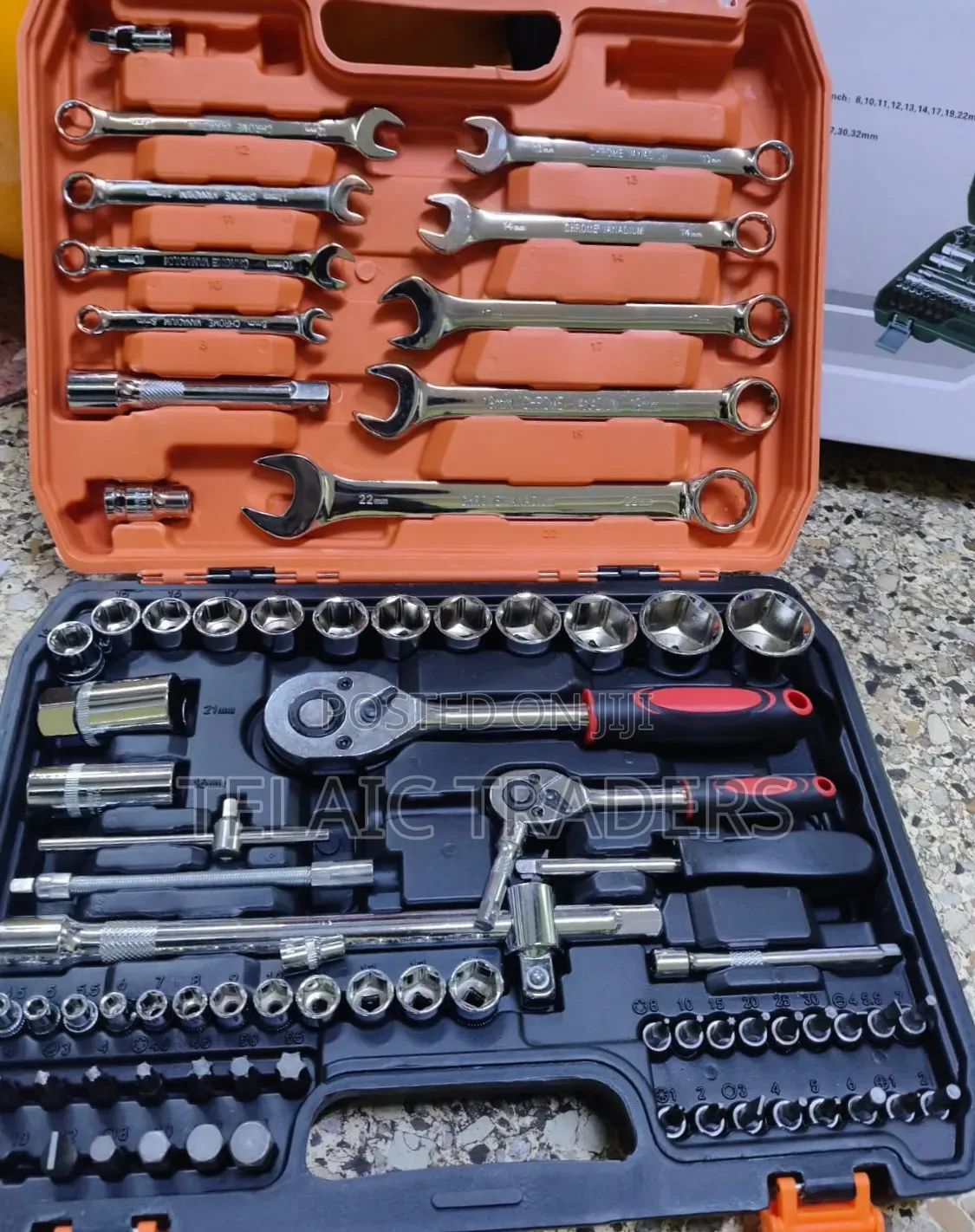82pcs Socket Wrench Set