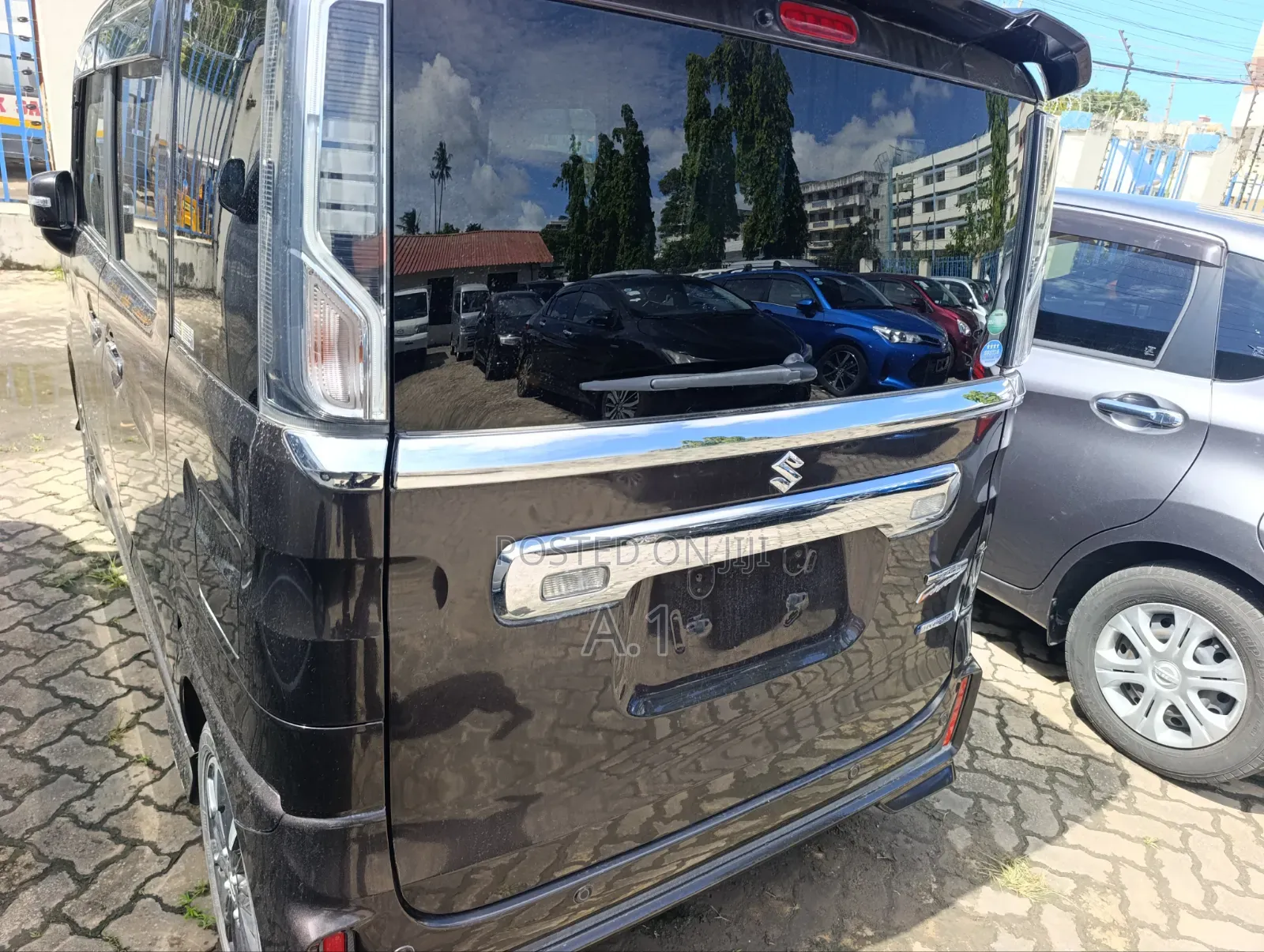 Suzuki Spacia 660 Hybrid FWD 2019 Black