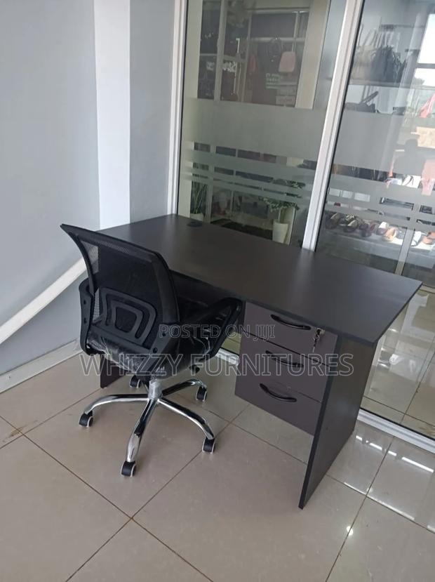 Modern Working Table and Chair