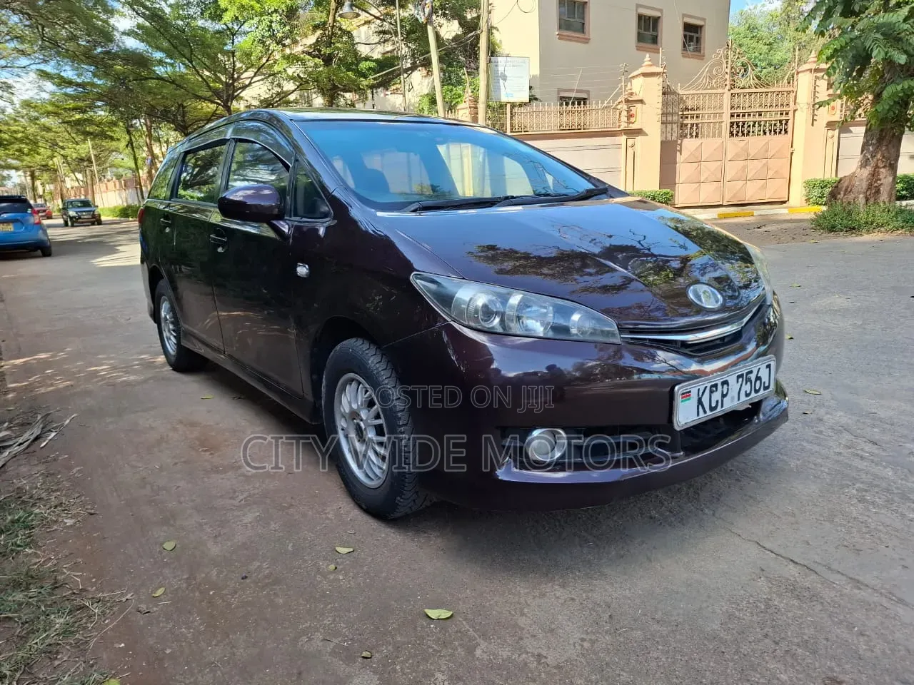 Toyota Wish 2010 Purple