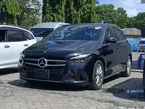 Mercedes-Benz B-Class B180 Petrol 2019 Black