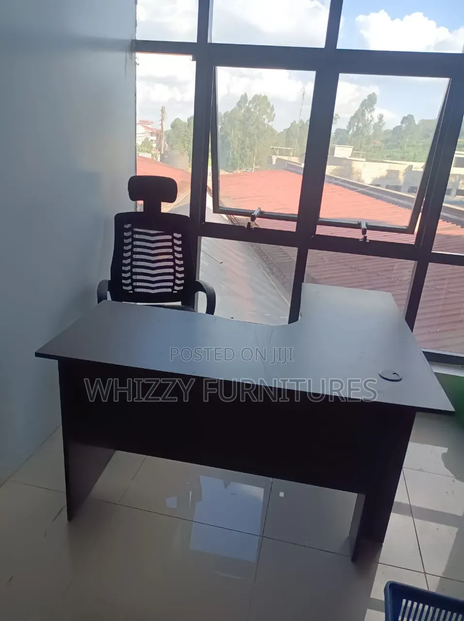 Big Curved L-Shaped Desk and Chair