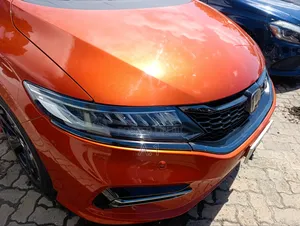 Honda Jade 1.5 Hybrid 2019 Orange