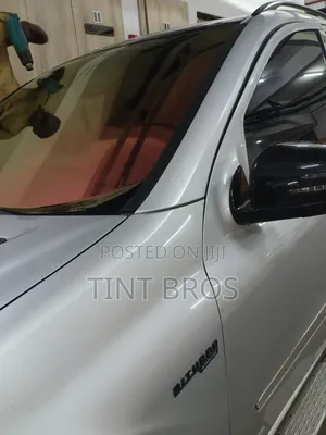 Chameleon Windscreen Film Installation/ Premium Heat Rejection