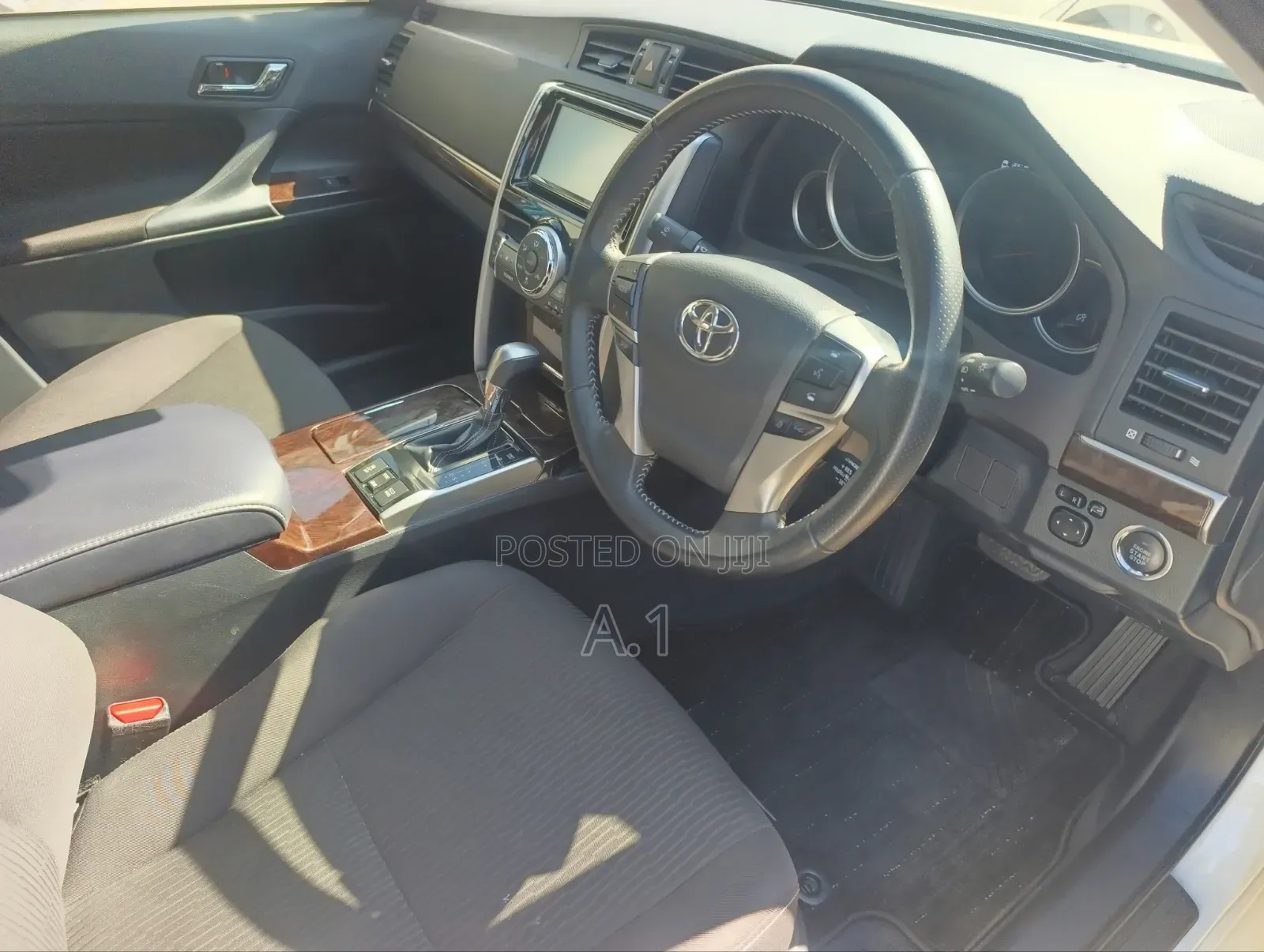 Toyota Mark X 2.5 RWD 2019 White