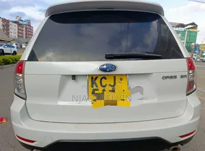 Subaru Forester 2009 White