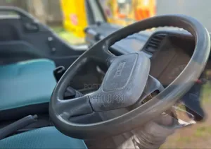 Isuzu NPR Local 4.3