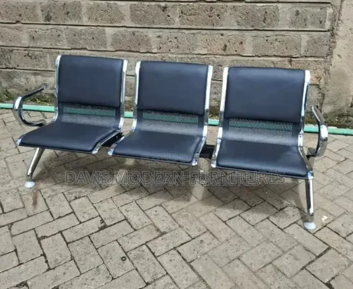 Padded Link Chair