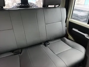 Toyota Land Cruiser 4.5 V8 GXR 2019 Beige